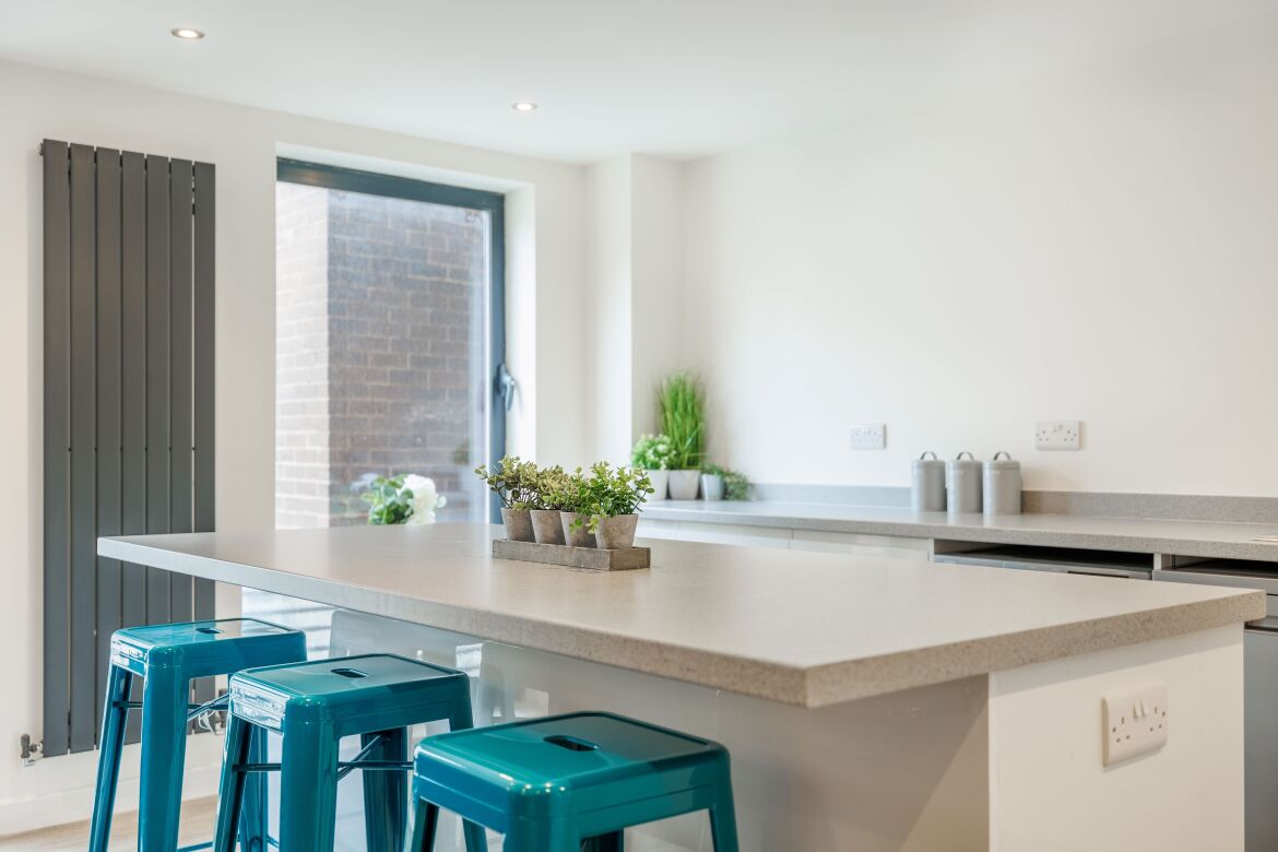 11 Anglo Works - 4 Bed Apartment Image 9